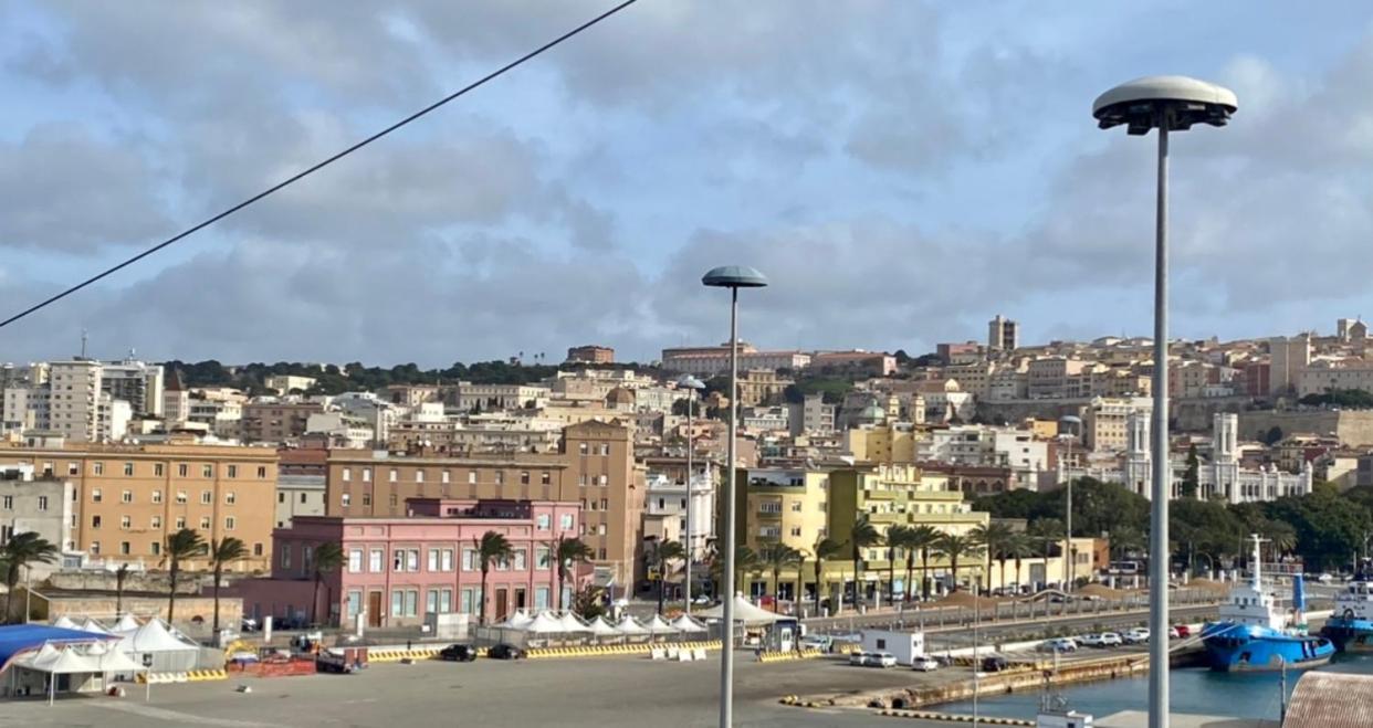 Affittacamere Aiosardegna Al Porto Cagliari Exterior photo